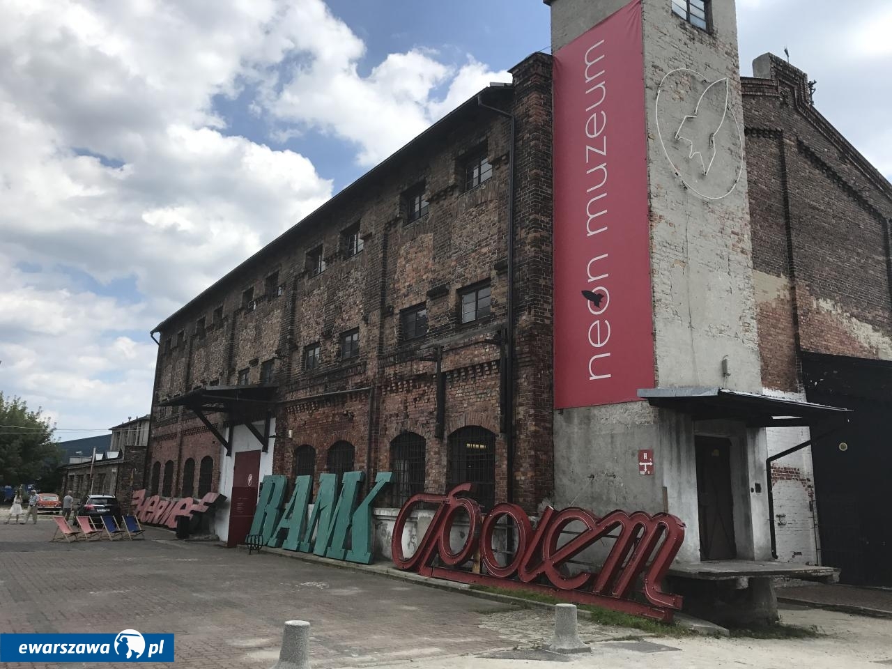 Muzeum Neonów w Warszawie | fot. Bartosz Pańczyk