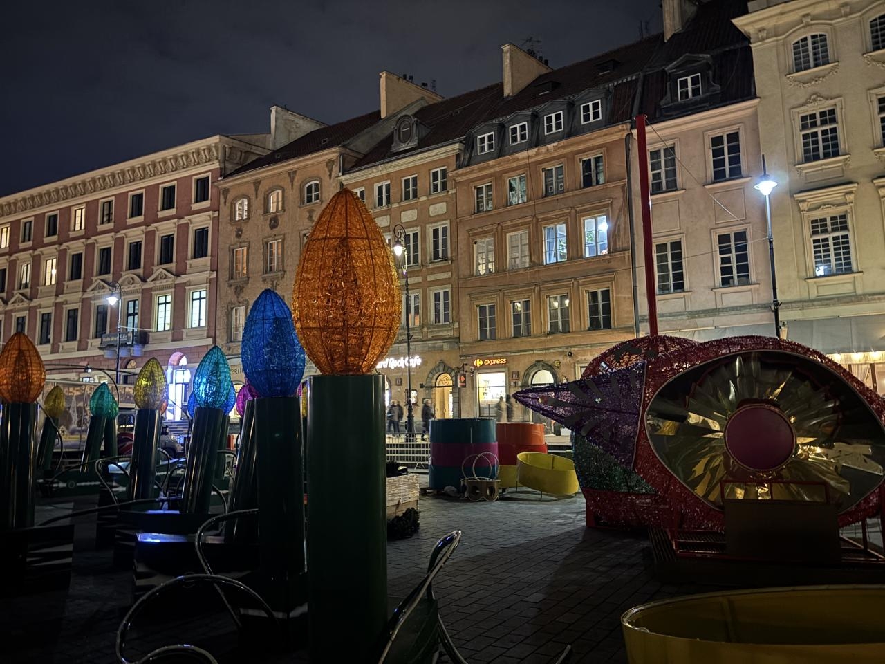 iluminacja świąteczna już w listopadzie w Warszawie | fot. Bartosz Pańczyk