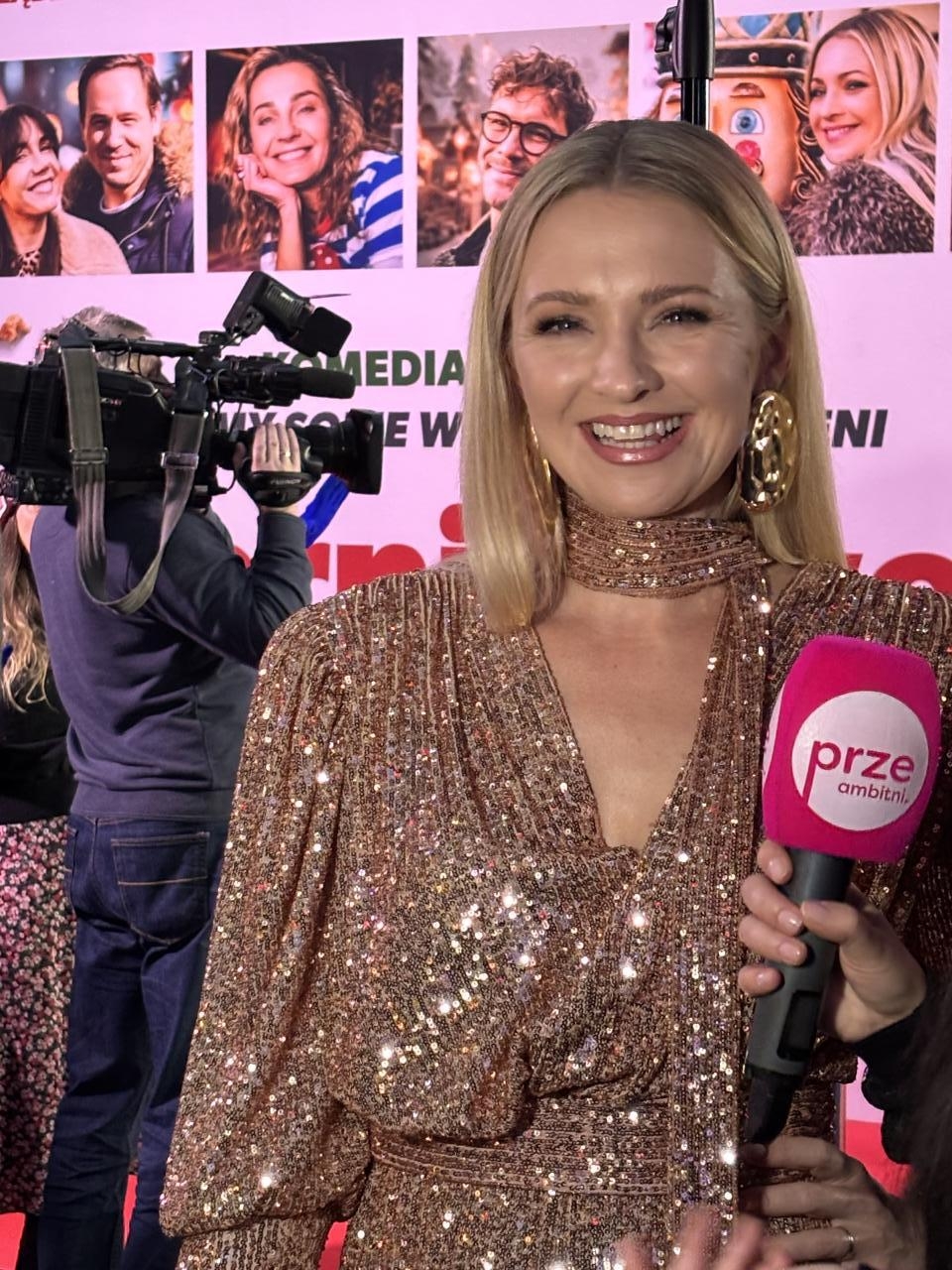 Barbara Kurdej-Szatan na premierze filmu "Piernikowe serce" | fot. Bartosz Pańczyk