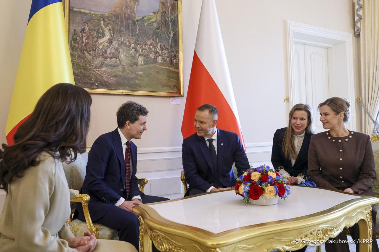 Karol Nawrocki z żoną przywitali parę prezydencką z Rumunii | fot. Przemysław Keler/KPRP